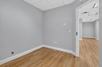 7100 W Camino Real, Boca Raton, FL à louer Photo intérieure– Image 2 sur 27
