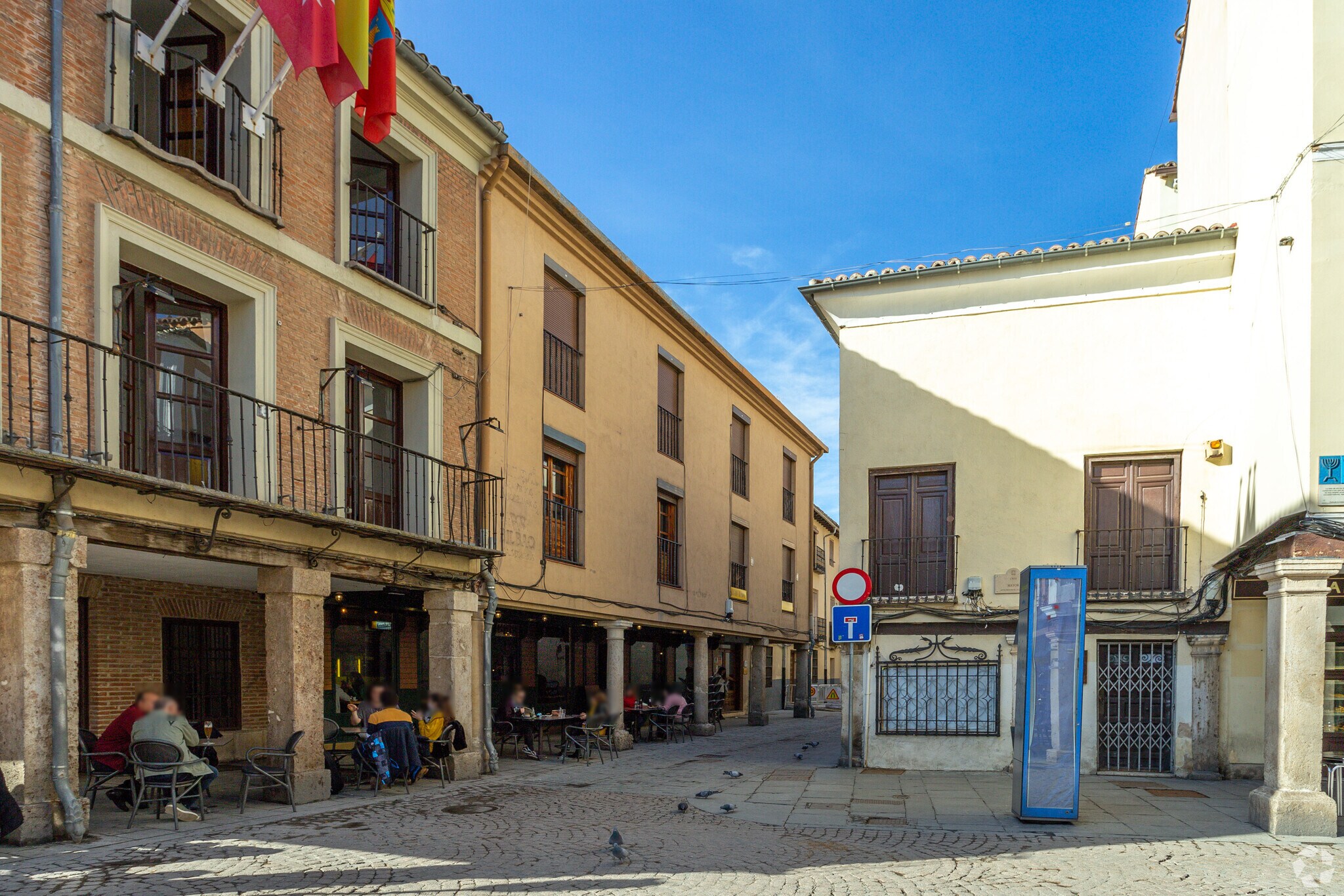 Calle San Felipe Neri, 3, Alcalá de Henares, Madrid à louer Photo de l’immeuble– Image 1 sur 3