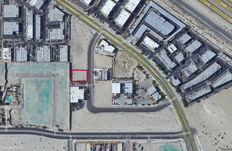 Spyder Cir, Palm Desert, CA à vendre - Photo principale – Image 1 sur 2