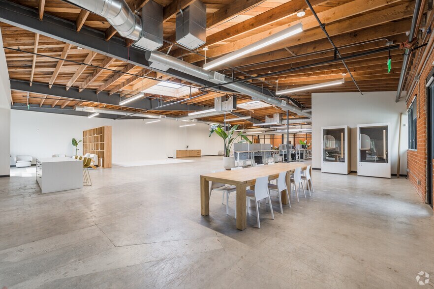 12820 Panama St, Los Angeles, CA à vendre - Photo intérieure – Image 3 sur 21