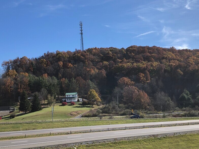 417 Greasy Ridge Rd, Princeton, WV à vendre - Photo de l’immeuble – Image 3 sur 6