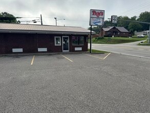 3274 US Route 60, Huntington, WV à louer Photo de l’immeuble– Image 2 sur 8