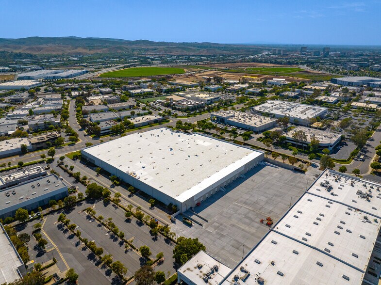 5 Marconi, Irvine, CA à louer - Photo de l’immeuble – Image 2 sur 3