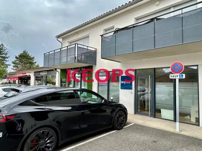 Plus de détails pour 85 Avenue Des Pyrénées, L'Union - Local commercial à louer