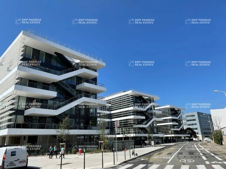 Bureau dans Lyon à louer - Photo de l’immeuble – Image 1 sur 32