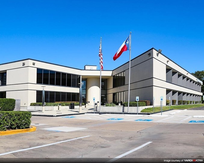 2950 S Gessner Rd, Houston, TX à louer - Photo de l’immeuble – Image 1 sur 8