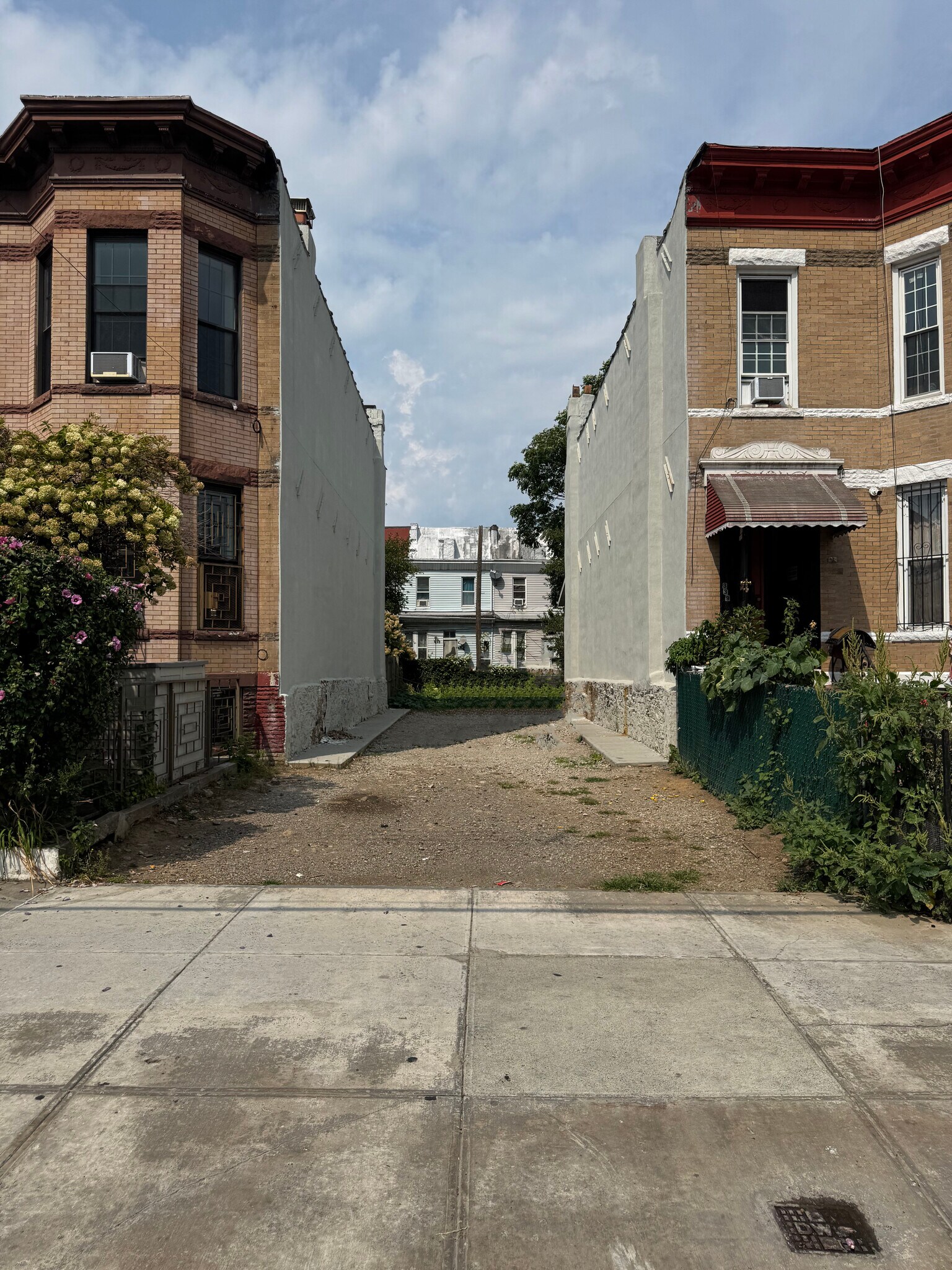 337 Winthrop St, Brooklyn, NY à vendre Photo principale– Image 1 sur 2