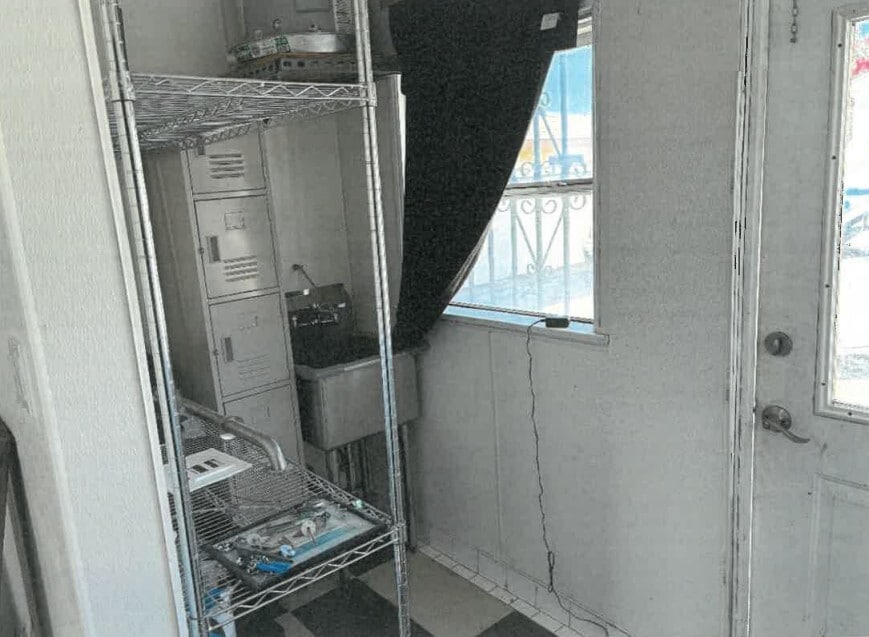 945 N Azusa Ave, Azusa, CA à louer Photo intérieure– Image 1 sur 3