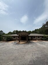 600 Memorial Dr, Bella Vista, AR à louer Photo de l’immeuble– Image 1 sur 27