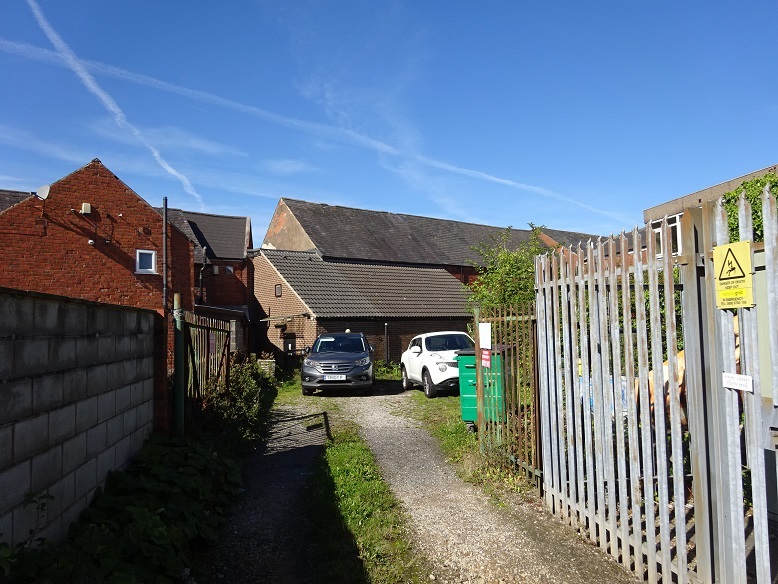 38-40 Lowmoor Rd, Nottingham à vendre - Photo de l’immeuble – Image 1 sur 12