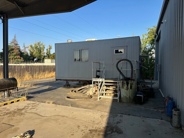 4100 Well Tech Way, Bakersfield, CA à vendre - Photo de l’immeuble – Image 3 sur 11