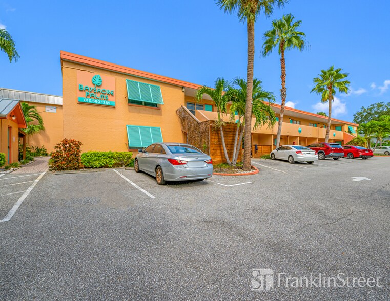 1405 S Lorenzo Ave, Tampa, FL à vendre - Photo de l’immeuble – Image 2 sur 74