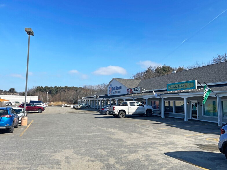 245 Center St, Auburn, ME à louer - Photo de l’immeuble – Image 3 sur 4