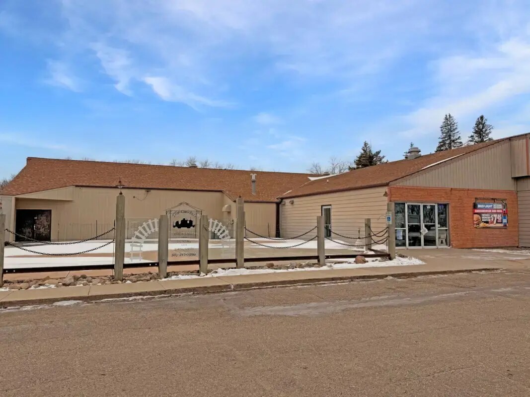 1045 Craig Ave, Tracy, MN à vendre Photo principale– Image 1 sur 4