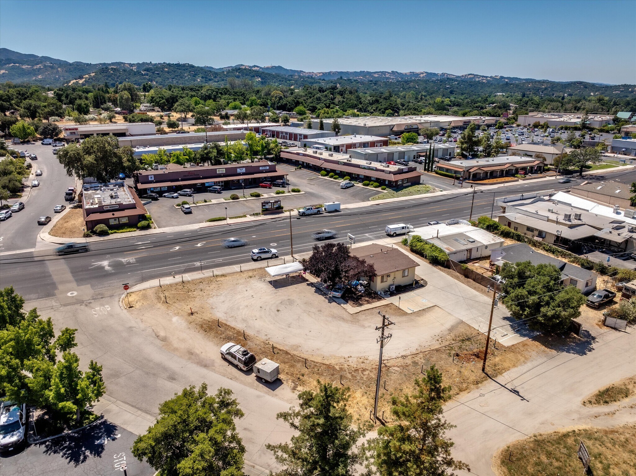 8575 El Camino Real, Atascadero, CA à vendre Photo principale– Image 1 sur 13