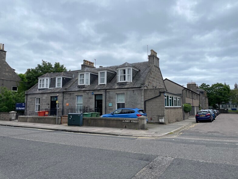 45 Albert St, Aberdeen à vendre - Photo de l’immeuble – Image 1 sur 3
