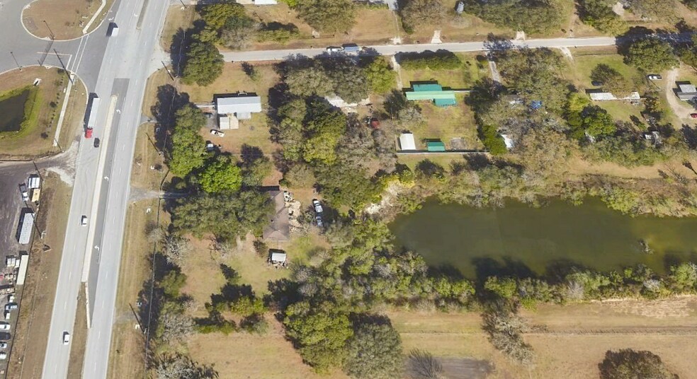 4210 County Line Rd, Lakeland, FL à vendre - Photo de l’immeuble – Image 2 sur 2