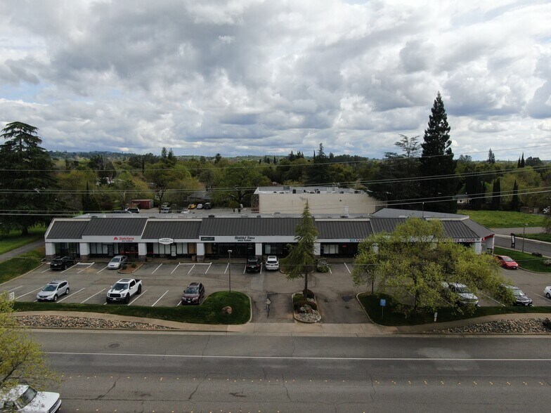 3853 Taylor Rd, Loomis, CA à louer - Photo de l’immeuble – Image 1 sur 3