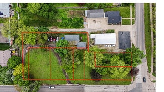 Plus de détails pour 2404 W John St, Champaign, IL - Terrain à vendre