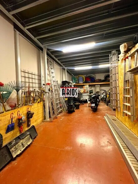 Industriel/Logistique dans La Farlède à louer - Photo de l’immeuble – Image 2 sur 3