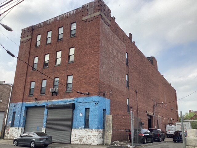 41-43 Governor St, Paterson, NJ à vendre - Photo de l’immeuble – Image 2 sur 17