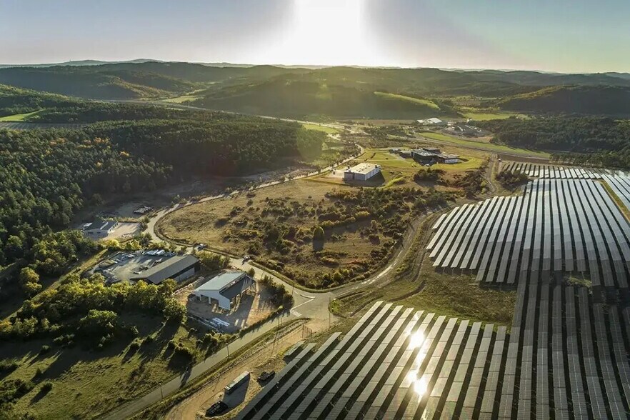 Terrain dans La Canourgue à vendre - Photo de l’immeuble – Image 1 sur 3