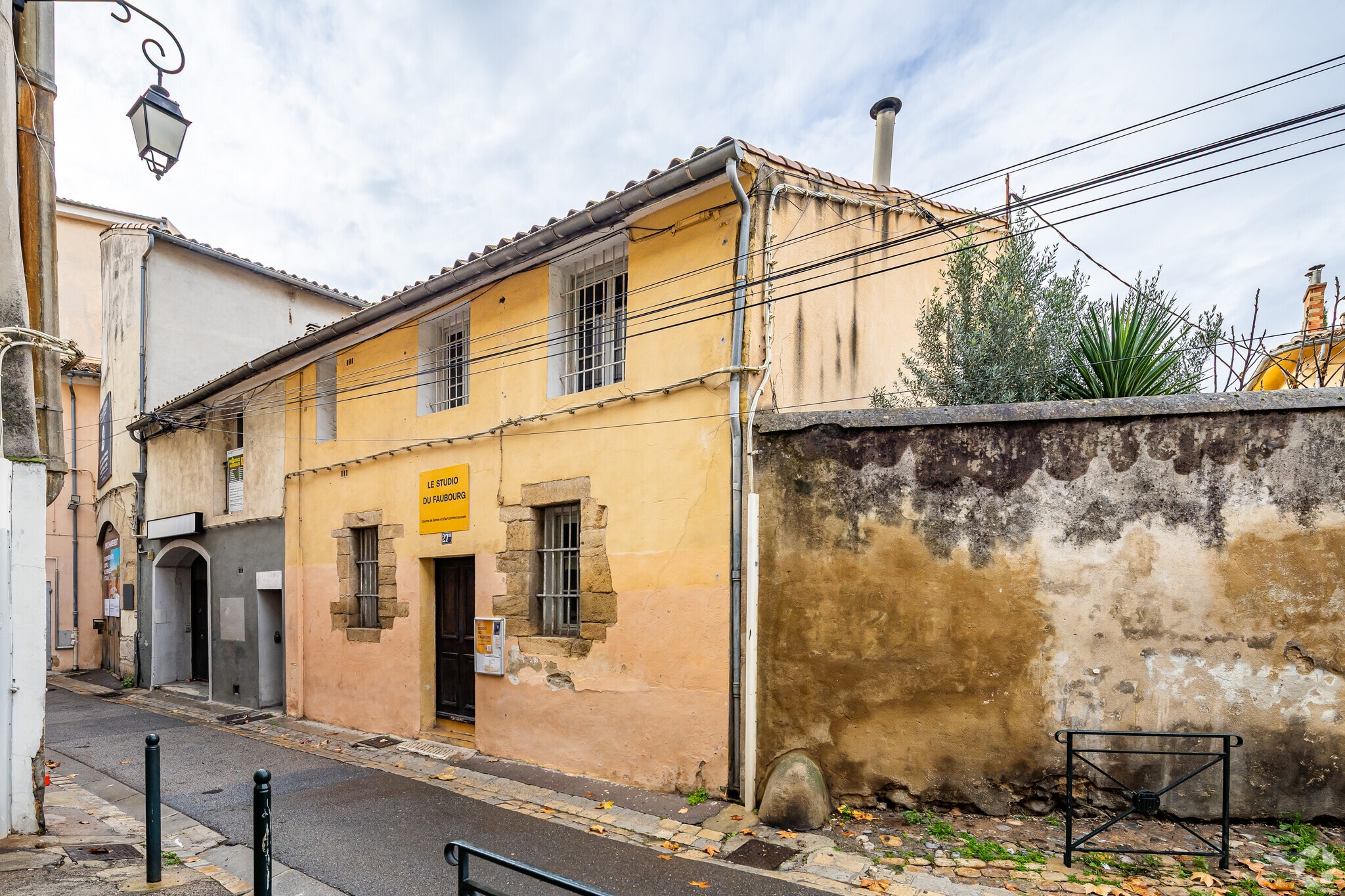 27 Bis Rue Du Onze Novembre, Aix-en-Provence à vendre Photo principale– Image 1 sur 15