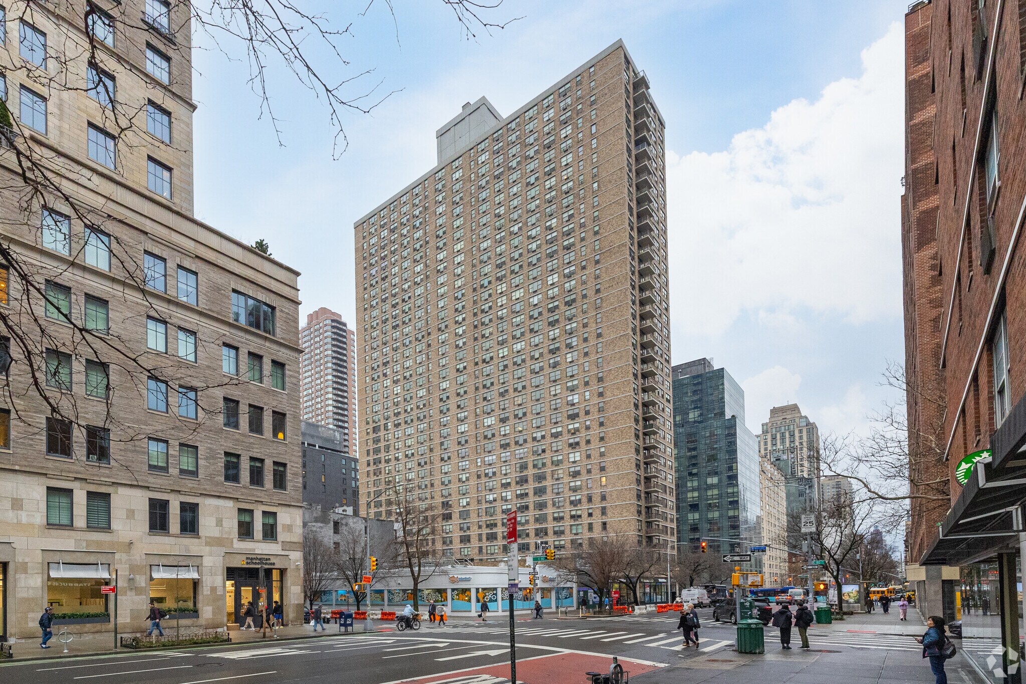 1524 Second Ave, New York, NY à louer Photo principale– Image 1 sur 10