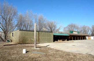 Plus de détails pour 1201 Skyway Hwy, Atchison, KS - Local commercial à louer