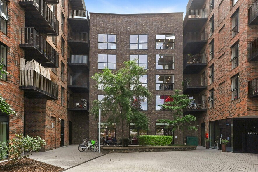 3-5 Martel Pl, Londres à louer - Photo de l’immeuble – Image 2 sur 6