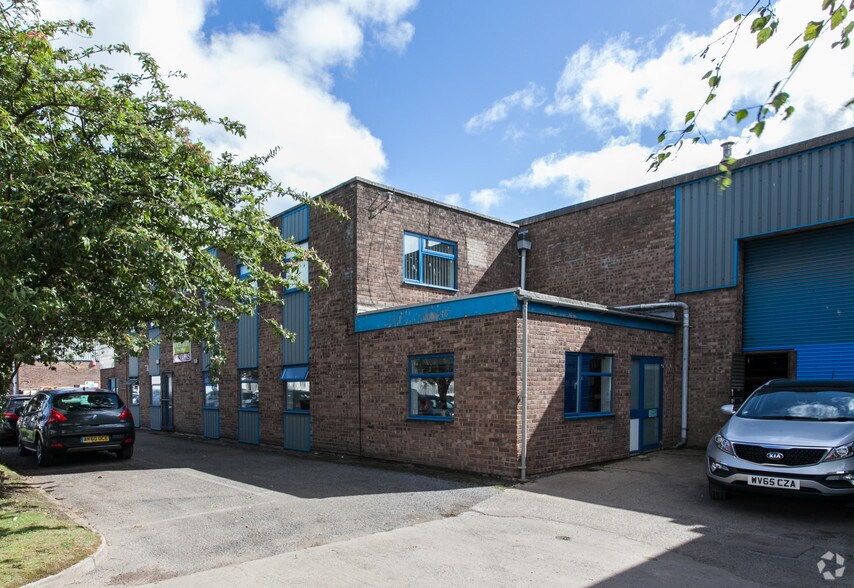 Ashton Vale Rd, Bristol à louer - Photo de l’immeuble – Image 3 sur 3