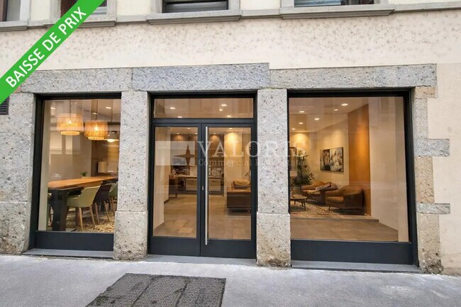 Plus de détails pour Local commercial à louer