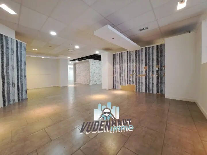 Local commercial dans Portet-sur-Garonne à louer - Photo de l’immeuble – Image 3 sur 8