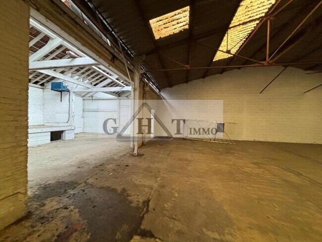 Plus de détails pour Industriel/Logistique à vendre