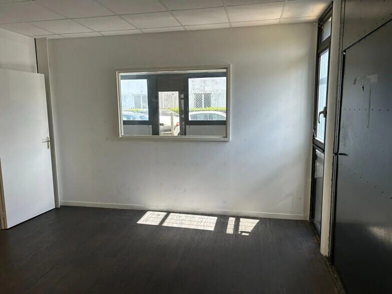Bureau dans Talence à louer - Photo intérieure – Image 2 sur 8