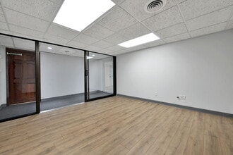 995 S High St, Columbus, OH à vendre Photo intérieure– Image 1 sur 15