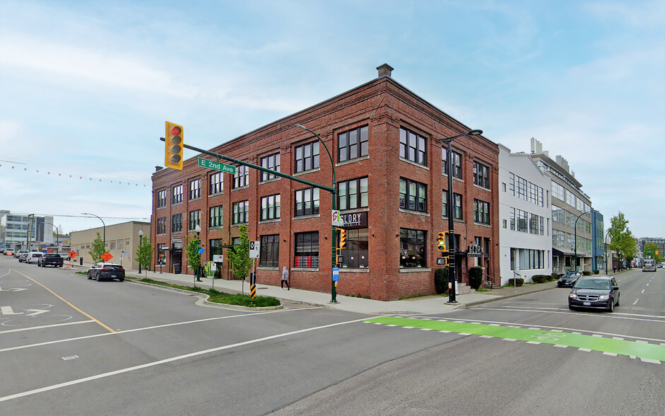 1825 Quebec St, Vancouver, BC à louer - Photo de l’immeuble – Image 1 sur 5
