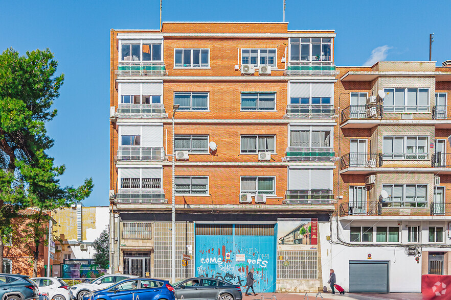 Avenida Constitución, 85, Torrejón de Ardoz, Madrid à louer - Photo de l’immeuble – Image 3 sur 4