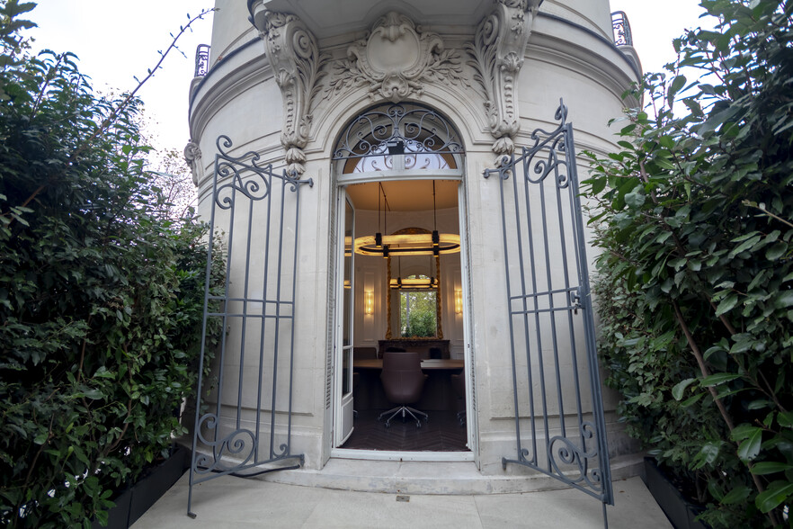 63 Avenue D'Iena, Paris à louer - Photo de l’immeuble – Image 3 sur 7