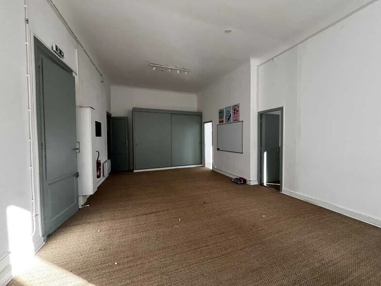 Bureau dans Bordeaux à louer - Photo intérieure – Image 2 sur 6