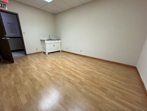2500 E Hallandale Beach Blvd, Hallandale Beach, FL à louer Photo intérieure– Image 2 sur 2