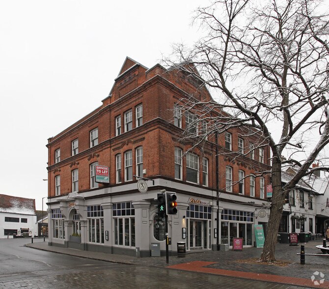 20 High St, St Albans à vendre - Photo principale – Image 1 sur 5