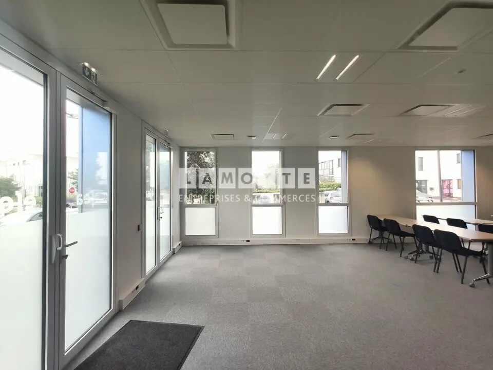 Bureau dans Nantes à louer Photo de l’immeuble– Image 1 sur 6