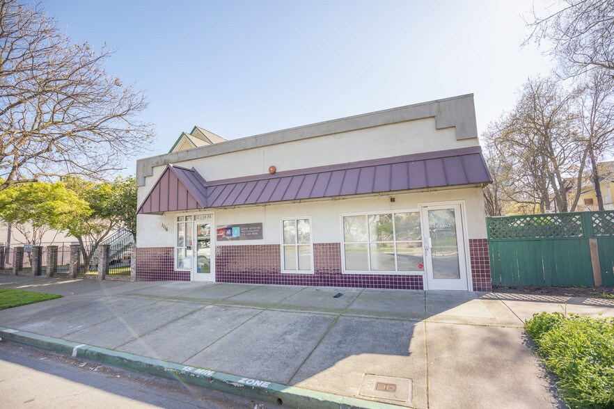 1112 D St, Sacramento, CA à louer - Photo de l’immeuble – Image 1 sur 21
