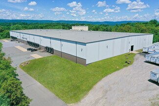 Plus de détails pour 175 New Commerce Blvd, Wilkes Barre, PA - Industriel/Logistique à louer