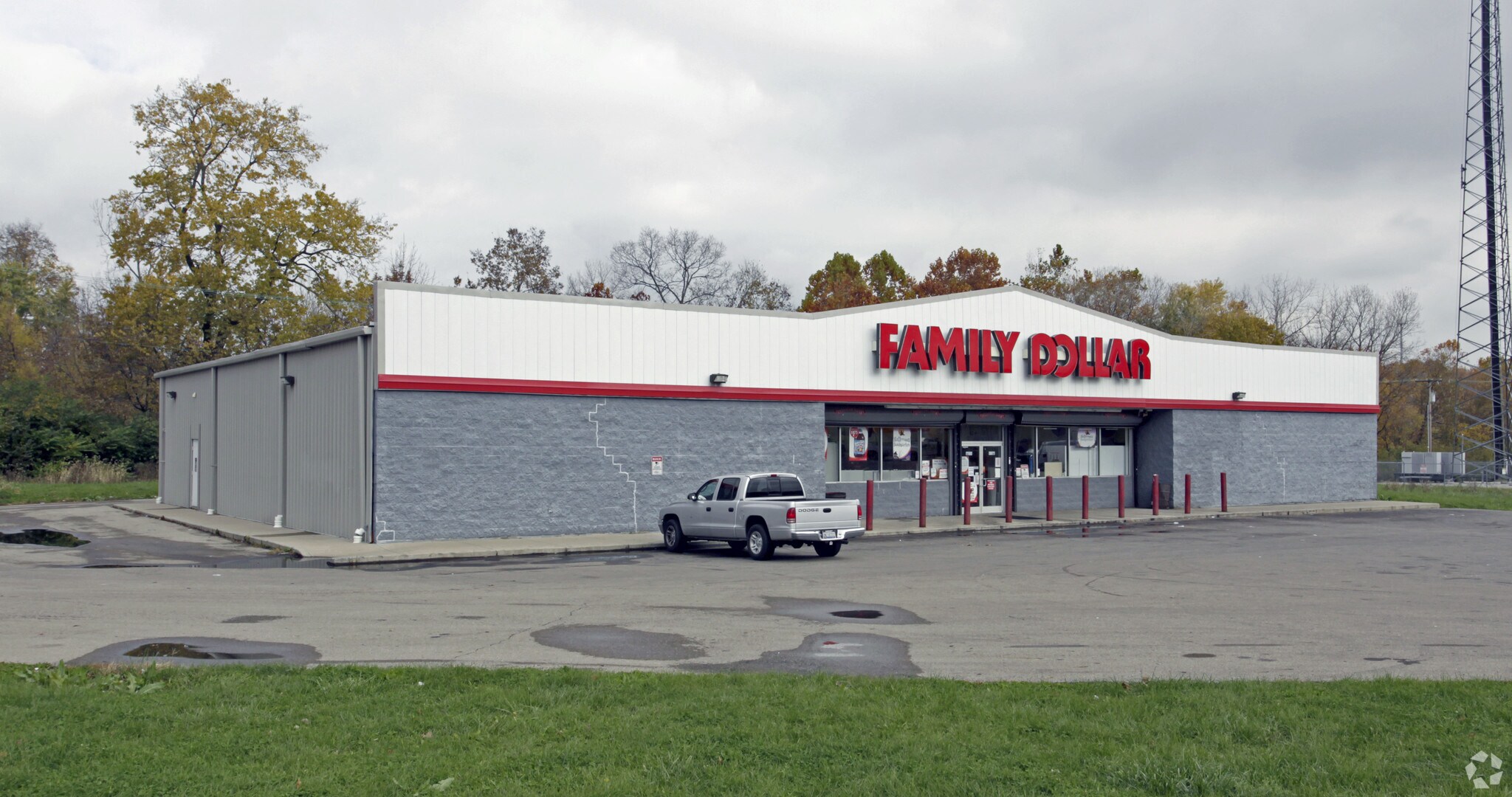 440 James H Mcgee Blvd, Dayton, OH à louer Photo de l’immeuble– Image 1 sur 3