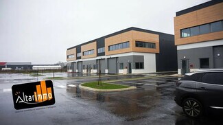 Plus de détails pour Local d'activités à louer