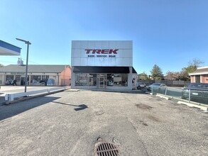 4828 Sunrise Hwy, Massapequa Park, NY à louer Photo intérieure– Image 2 sur 15