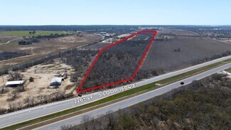 Plus de détails pour 5656 S E Loop, Elmendorf, TX - Terrain à vendre
