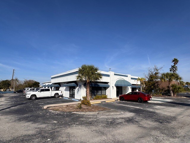 1041 US Highway 19, Holiday, FL à vendre Photo principale– Image 1 sur 10